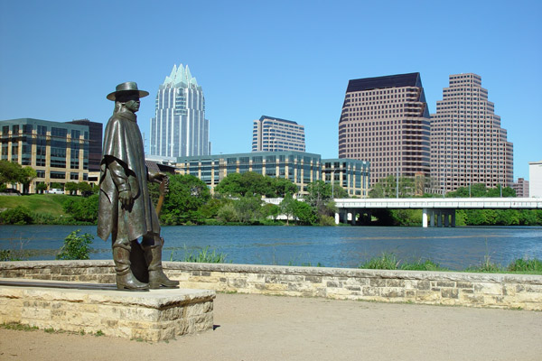 http://www.photohome.com/pictures/texas-pictures/austin/stevie-ray-vaughan-1a.jpg